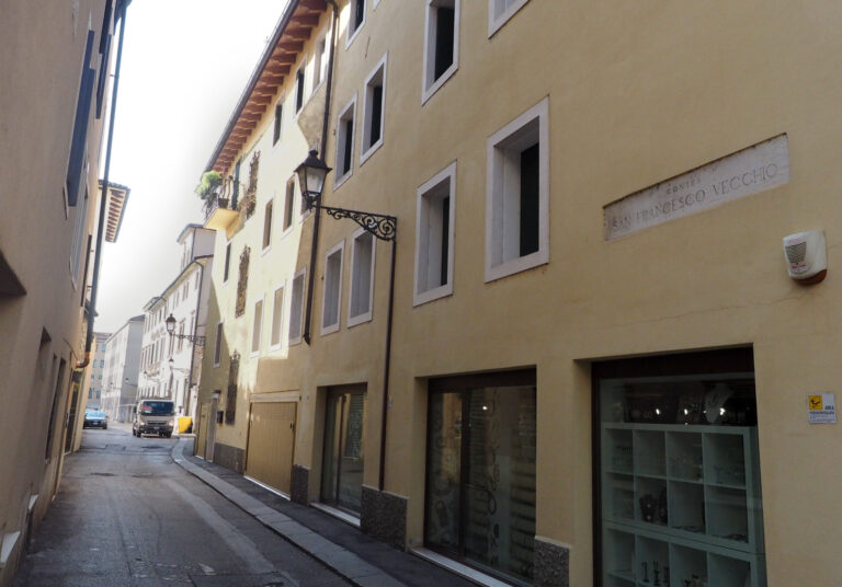 “Toponimi vicentini narrati da Luciano Parolin”: Contrà San Francesco Vecchio per distinguerlo da San Francesco del borgo di Pusterla