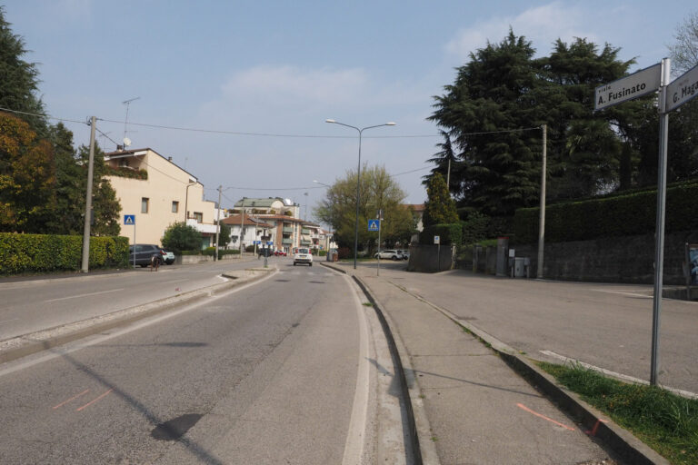 “Toponimi vicentini narrati da Luciano Parolin”: Via Arnaldo Fusinato, nel 1850 Prà della Moranda, conosciuta anche come strada di Gogna