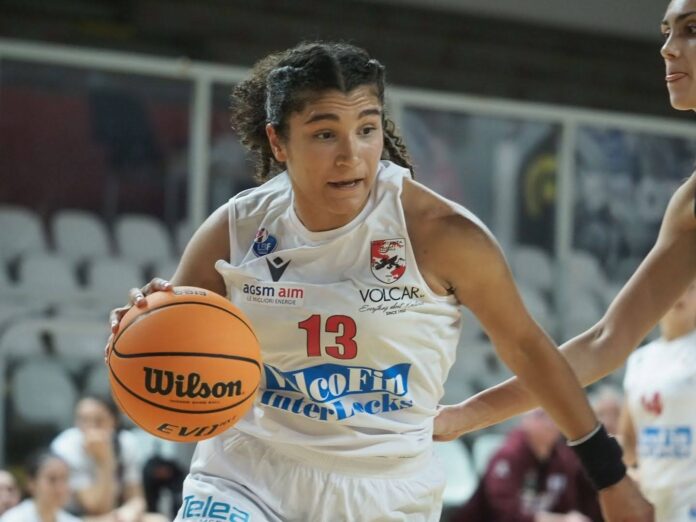 Velcofin Interlocks Vicenza, una fase del match contro Carugate