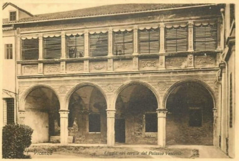 Loggia Zeno, Palazzo vescovile di Vicenza (1494)