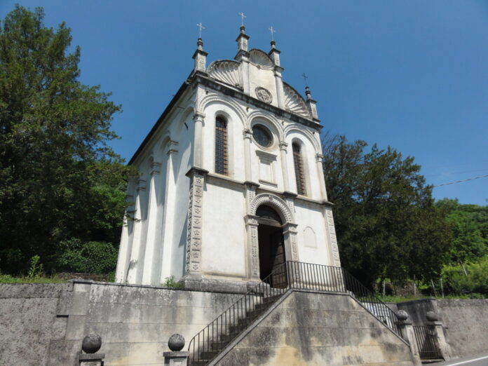Chiesetta Revese