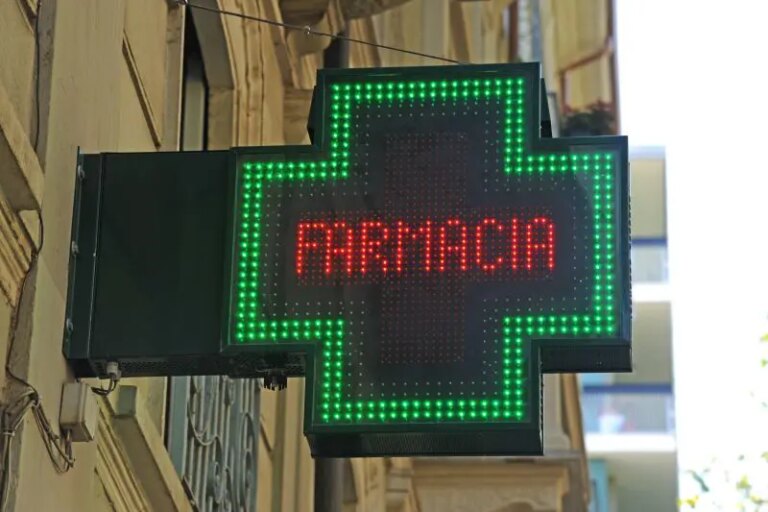 UAP chiede trasparenza “Le farmacie non sono presidi sanitari”
