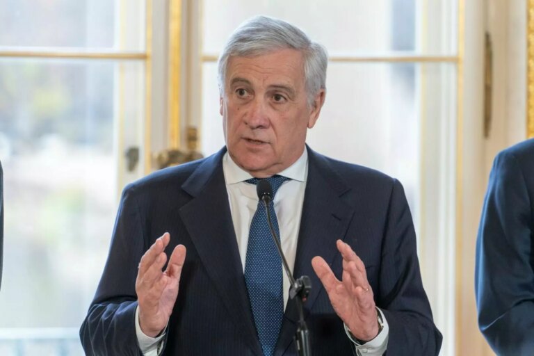 Tajani “Grave attacco della Russia contro popolazione civile in Ucraina”