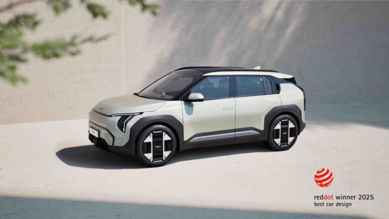 Kia EV3 si aggiudica il premio Red Dot “Best of the Best”