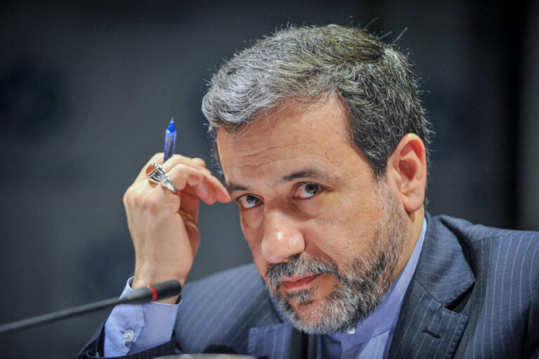 Iran, il ministro Araghchi “Prossimi colloqui con gli Usa sabato a Roma”