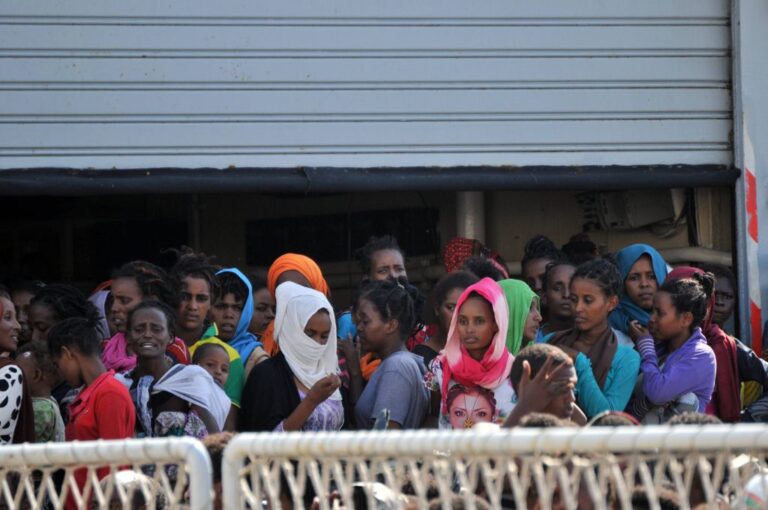 In una settimana oltre 600 migranti intercettati e riportati in Libia