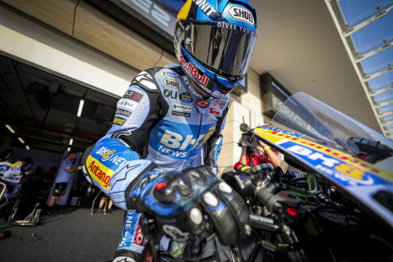 Alex Marquez vola nel venerdì di Jerez, Bagnaia insegue