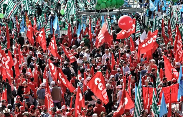 Genova, Cgil “Nostro sindacalista vittima di aggressione fascista”