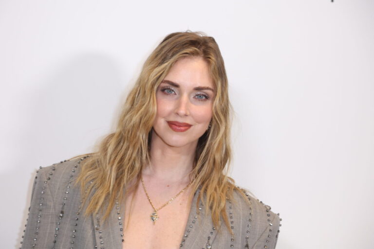 Chiara Ferragni diventa azionista di maggioranza del suo brand “Rimetto le mani sulla mia storia”