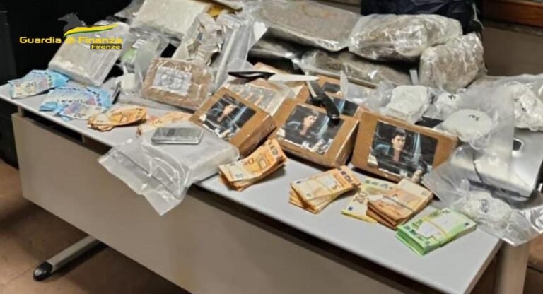 La Guardia di Finanza sequestra 27 kg di droga, era destinata a piazze di spaccio Toscana e Lombardia