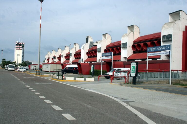 Nel weekend di Pasqua passeggeri in crescita negli aeroporti della Calabria
