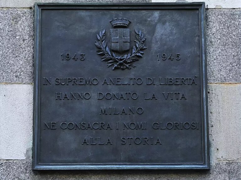 25 aprile, a Milano recuperate un centinaio di targhe dedicate ai caduti