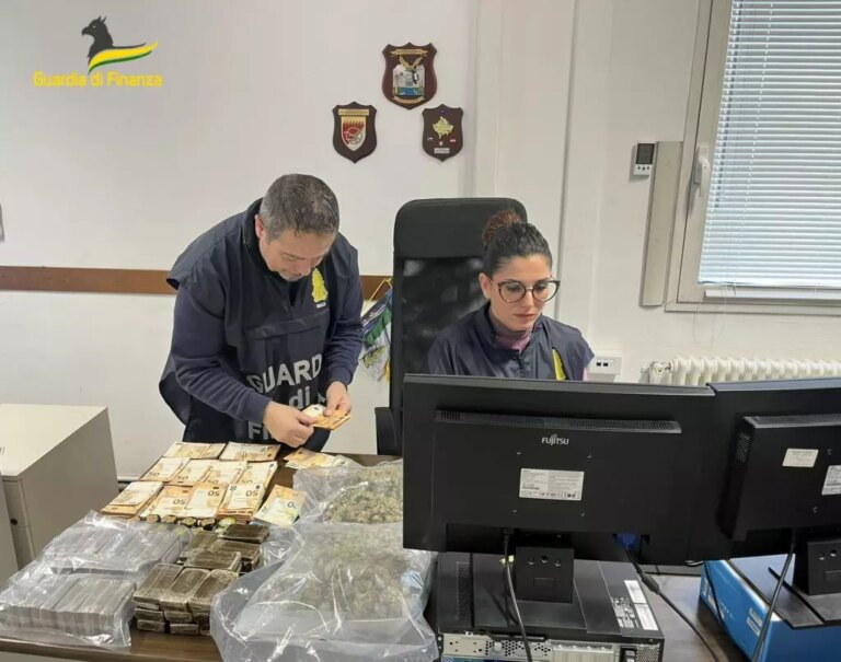 Sequestrati 18 kg di hashish e marijuana, tre arresti a Venezia