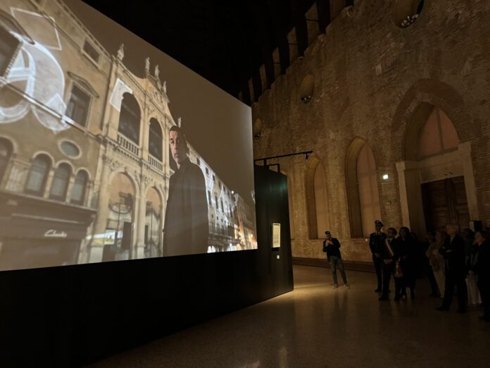 mostra teatralità in basilica palladiana