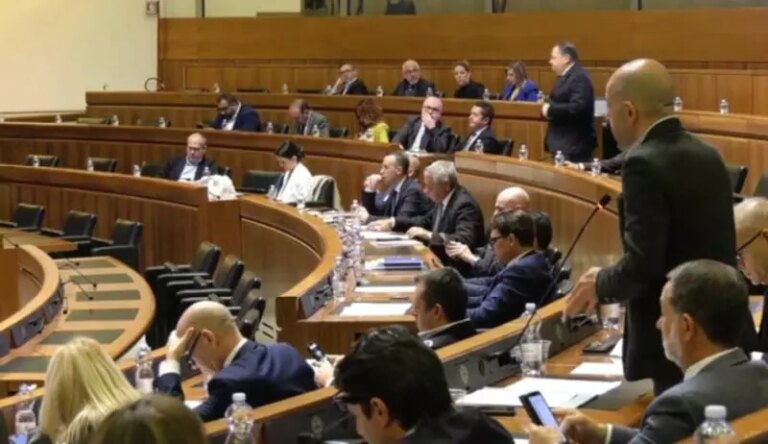 In Consiglio regionale 14,792 mln per i vitalizi nel 2024
