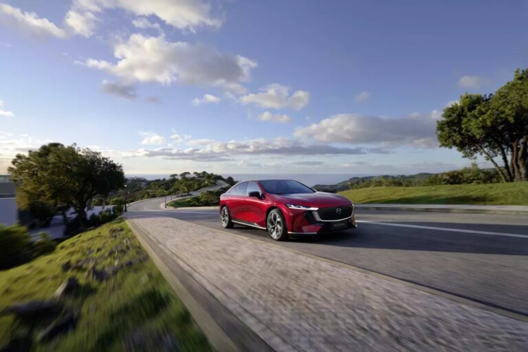 Nuova Mazda6e 100% elettrica