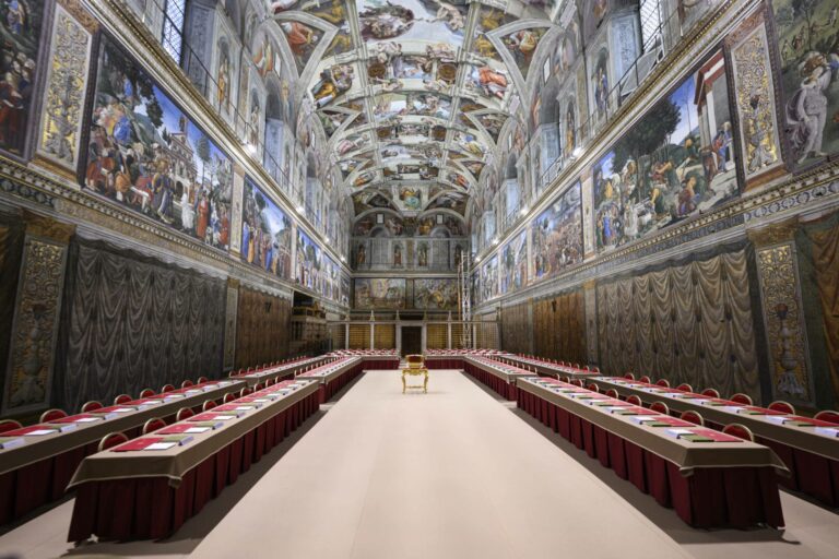 Al via il conclave per eleggere il nuovo Papa, ecco tutto quello che c’è da sapere