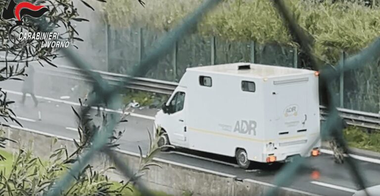 Assalto a furgoni portavalori sull’Aurelia con armi da guerra ed esplosivi, 11 arresti