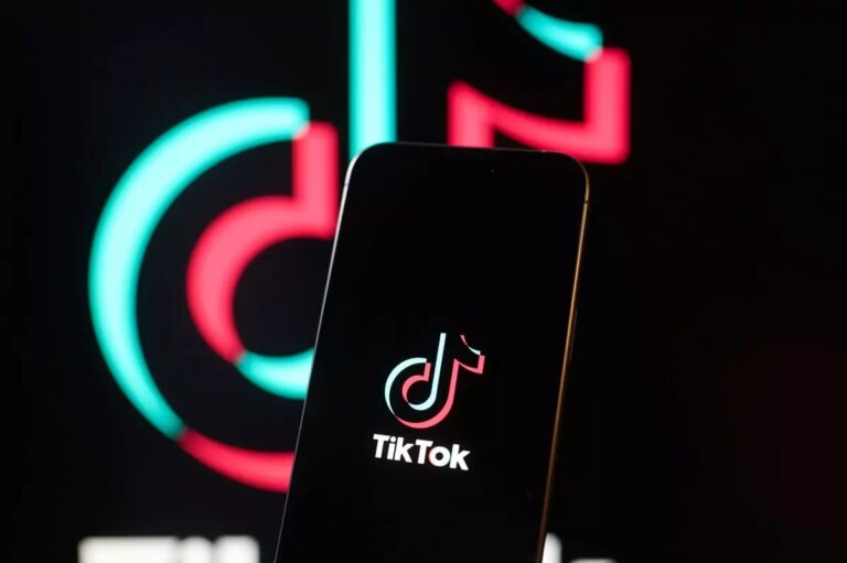 La Commissione UE accusa TikTok di violare le norme sulla pubblicità online