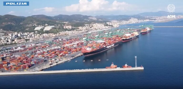 Maxi sequestro al porto di Genova, 140kg di eroina nascosti in mattoni di cemento
