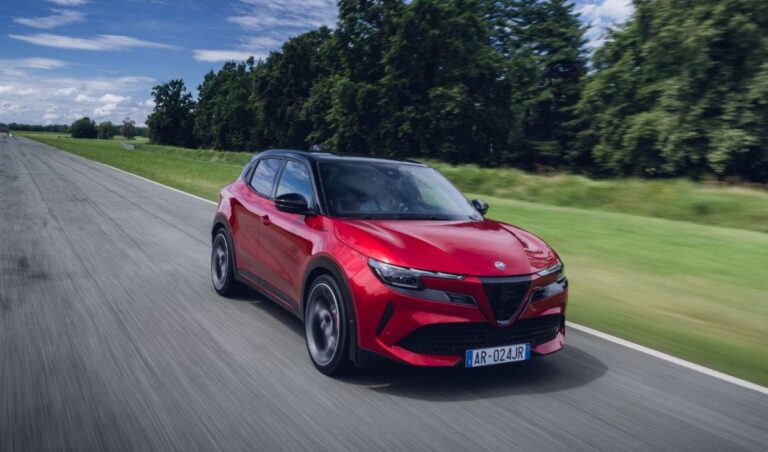 Trend positivo per Alfa Romeo, aprile 2025 il miglior mese degli ultimi 5 anni