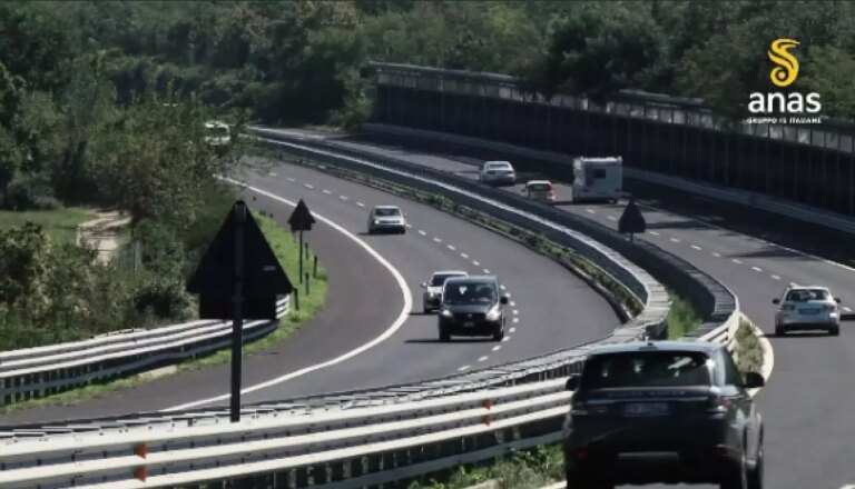 Traffico intenso per il ponte del 2 giugno, il report di Anas