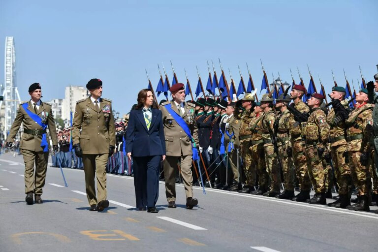 Rauti al 164° anniversario dell’Esercito Italiano “Un presidio per sicurezza e valori”