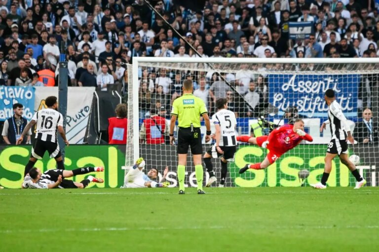 Vecino agguanta la Signora al 96°, all’Olimpico Lazio-Juventus 1-1