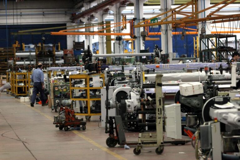 Produzione industriale, migliorano le aspettative delle grandi imprese: ecco i dati