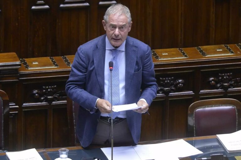 Urso “Pronti a nuove misure per il caro energia”