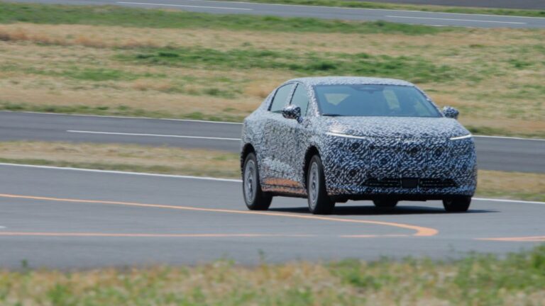 Nuova Nissan LEAF, un mix di prestazioni, comfort ed efficienza