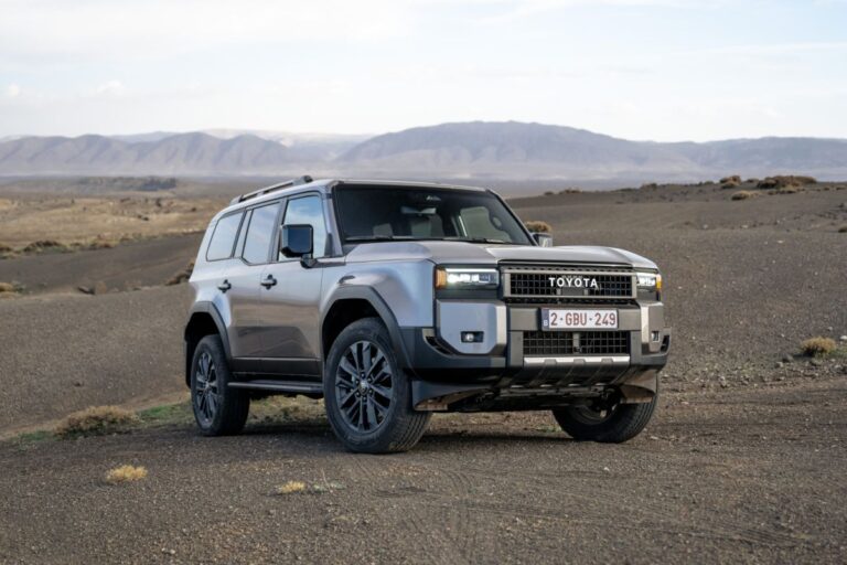 Toyota Land Cruiser ora anche Hybrid 48V