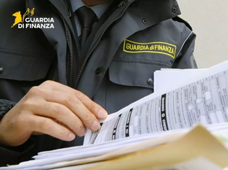 Denunciati 15 falsi broker siciliani per truffa milionaria, 4 rinviati a giudizio