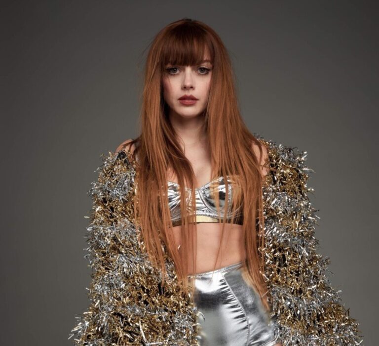 Non solo Milano, il tour di Annalisa raddoppia le date anche a Jesolo, Roma e Bari