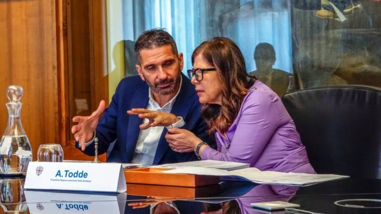 Dalla Giunta della Sardegna 22 milioni per la digitalizzazione e altri 12 per la Blue Tongue