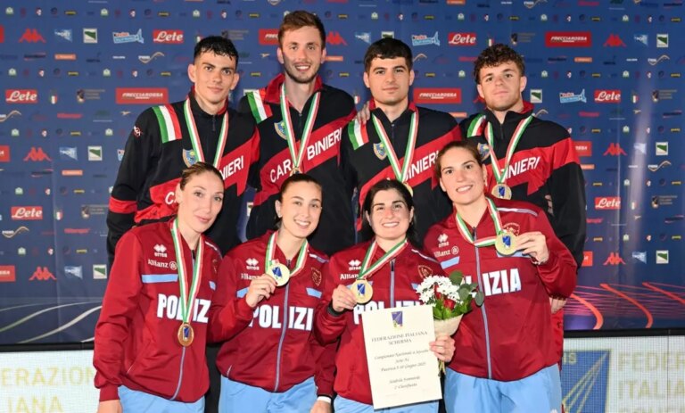 Assoluti scherma Piacenza 2025, scudetti sciabola a squadre a Carabinieri e Fiamme Oro