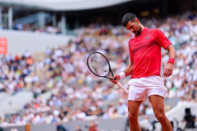 Zverev-Djokovic ai quarti del Roland Garros. Errani-Paolini ai quarti
