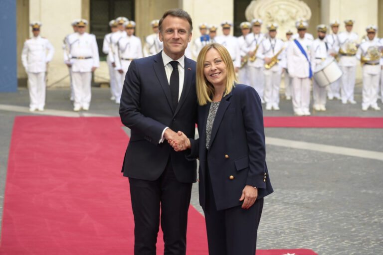 Concluso il bilaterale Meloni-Macron “Impegno comune per un’Europa sovrana”