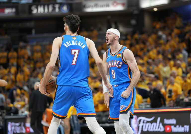 Oklahoma vince a Indianapolis, finals sul 2-2