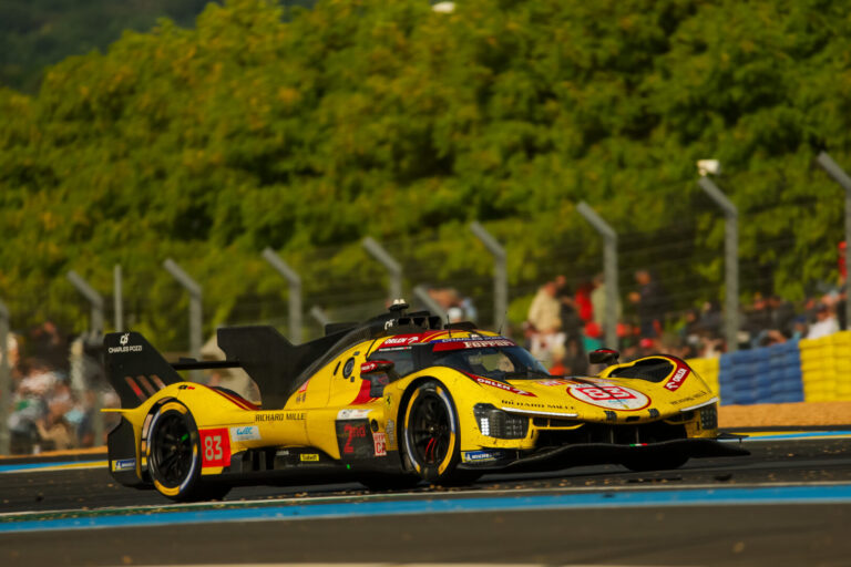 La Ferrari vince ancora nella 24 Ore di Le Mans, trionfo per Kubica