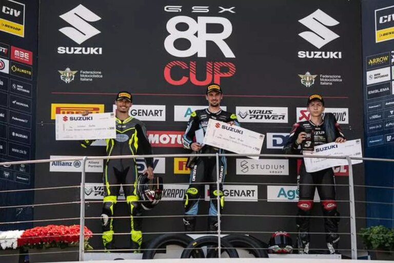Agazzi trionfa al Mugello, sua la Suzuki GSX-8R Cup