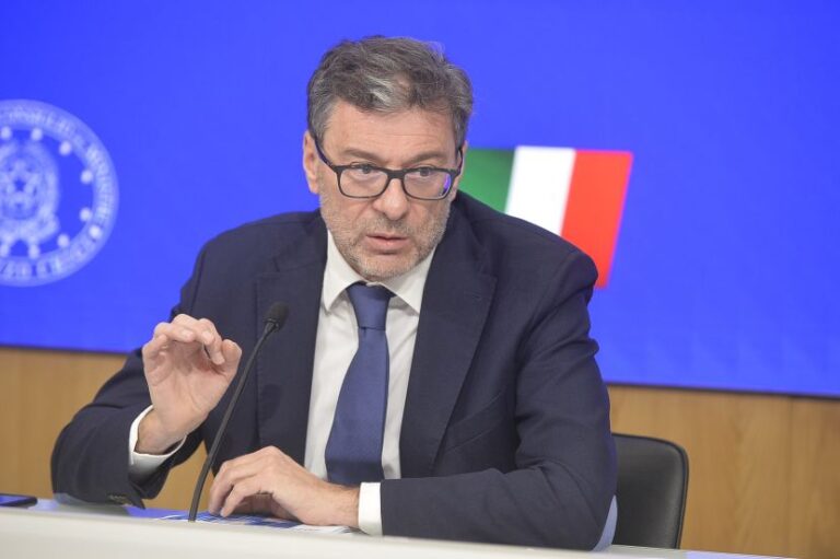 Giorgetti “Completamento del federalismo fiscale obiettivo complesso”