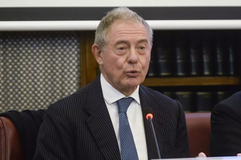 Ex Ilva, il ministro Urso convoca il 15 luglio una riunione al Mimit per un accordo di programma