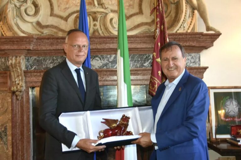 Venezia, sottoscritto a Ca’ Farsetti l’accordo di collaborazione con la città di Le Havre