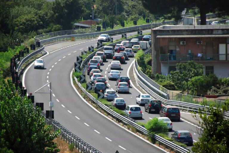 Esodo estivo, 23.5 milioni di transiti sulla rete Anas tra Ferragosto e le ore 12 di domenica