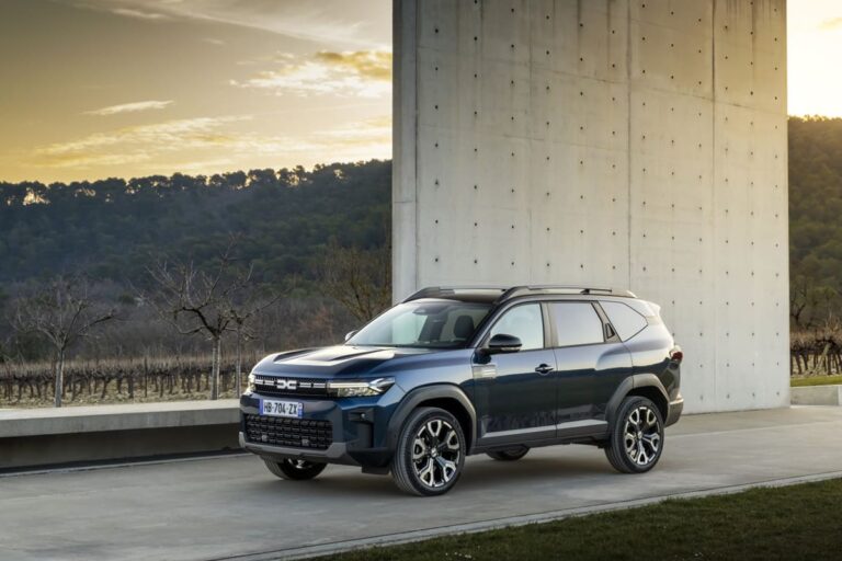 Dacia Bigster privilegia robustezza e abitabilità