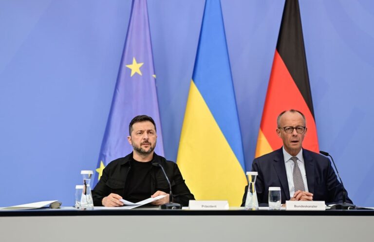 Zelensky in videoconferenza con i leader Ue “Per prima cosa il cessate il fuoco”