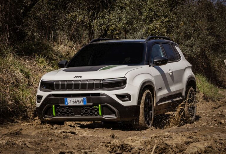 Jeep Avenger resta il SUV più venduto