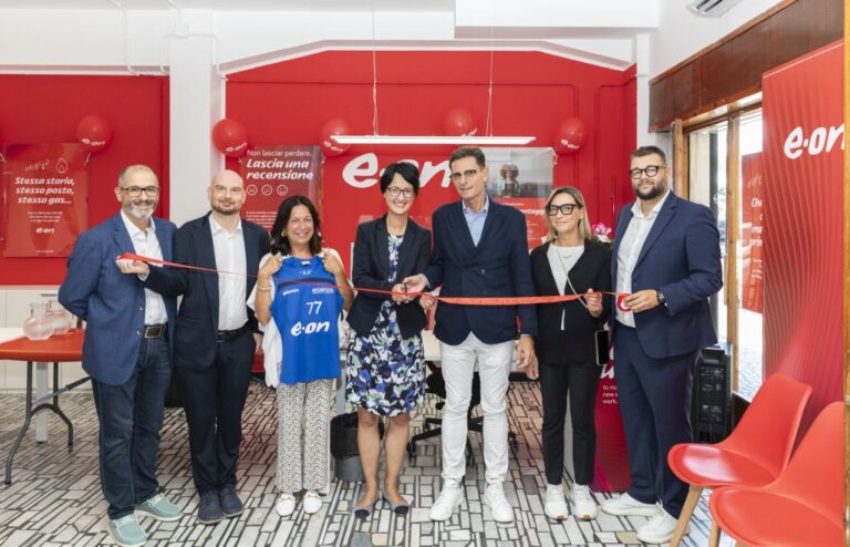 E.ON, nuovo Punto a Pietra Ligure e spiagge pulite a Savona