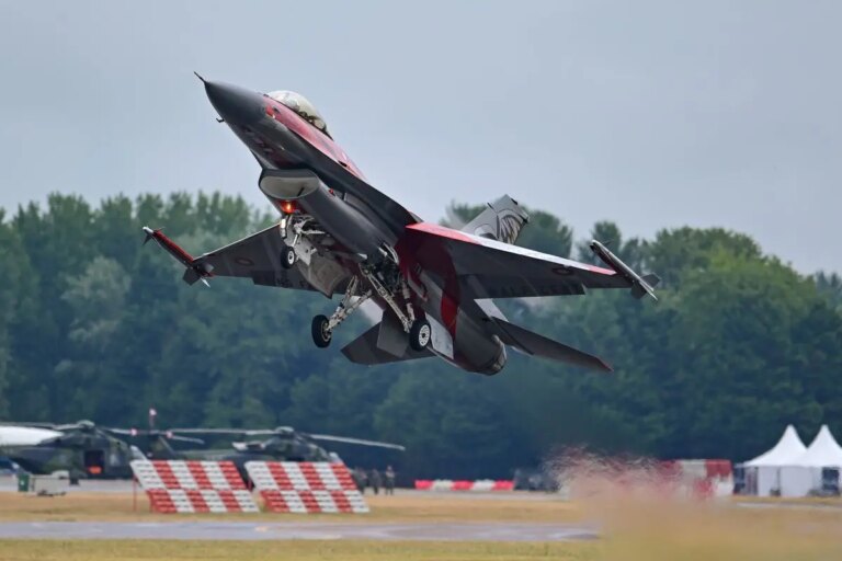 Avvistati droni sopra la più grande base militare della Danimarca